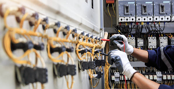Professional Electrician technician working in Attica, IN